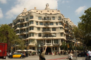 Sara-CASA MILÁ